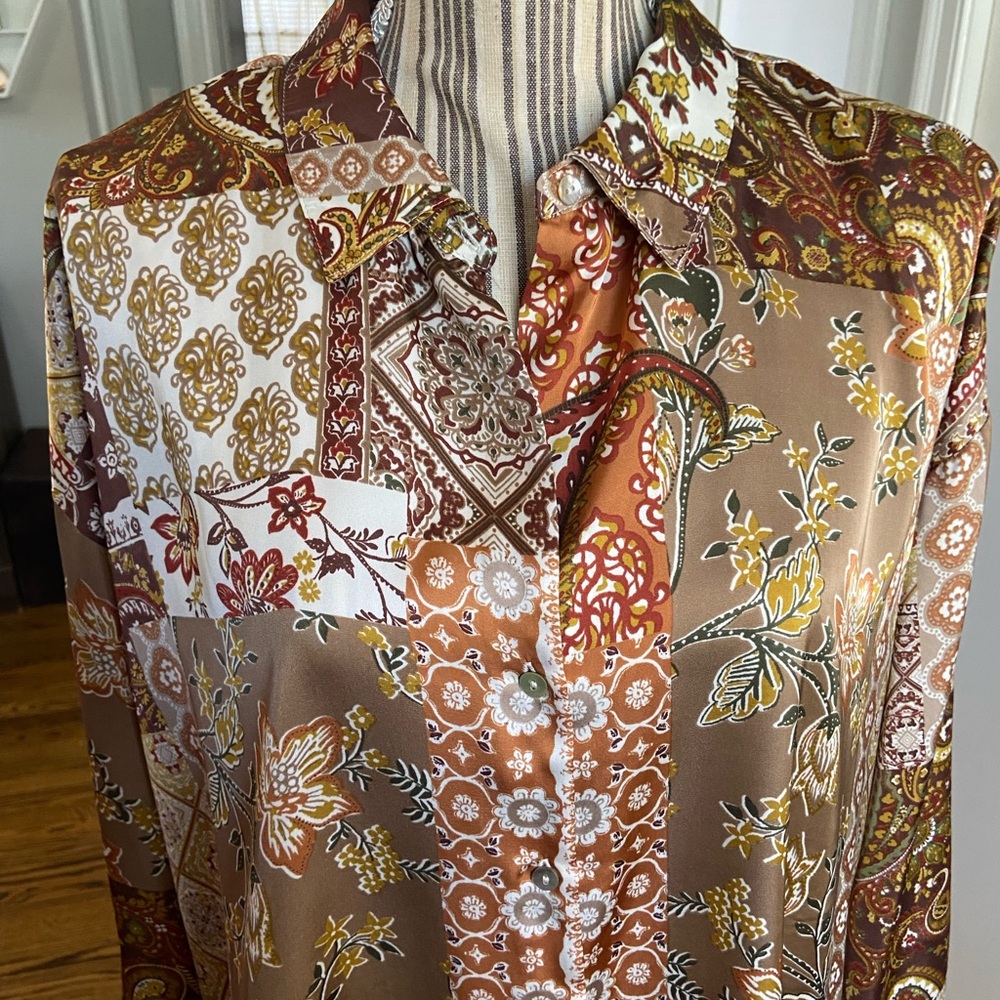 Women's Boho Patchwork Floral Button-Up Blouse In… - image 2